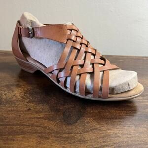 Comfortiva Pillowtop Fisherman Sandals 10 WIDE Leather Open Toe Basket Weave Tan